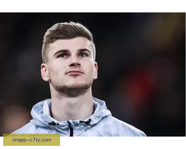 伯恩利幕后镜头揭秘转会博弈