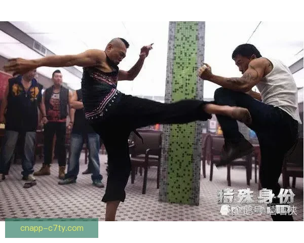 31岁保镖两失误送礼对手狂欢 31岁保镖两失误送礼对手狂欢