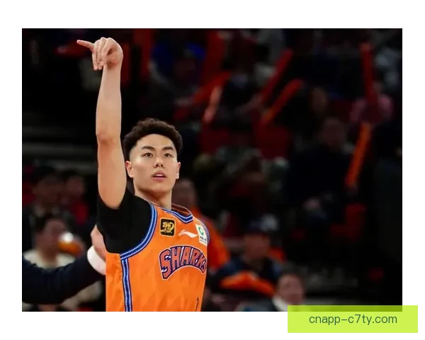 卢伟首秀状态略逊李添荣复出惊艳